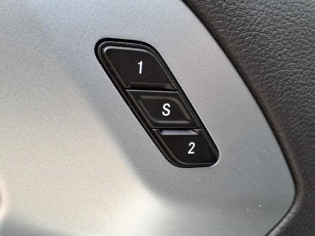 New 2026 Chrysler Pacifica Limited w/ S Appearance Package FWD image 10