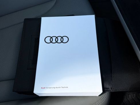 Certified 2023 Audi Q7 2.0T Premium AWD/4WD image 11
