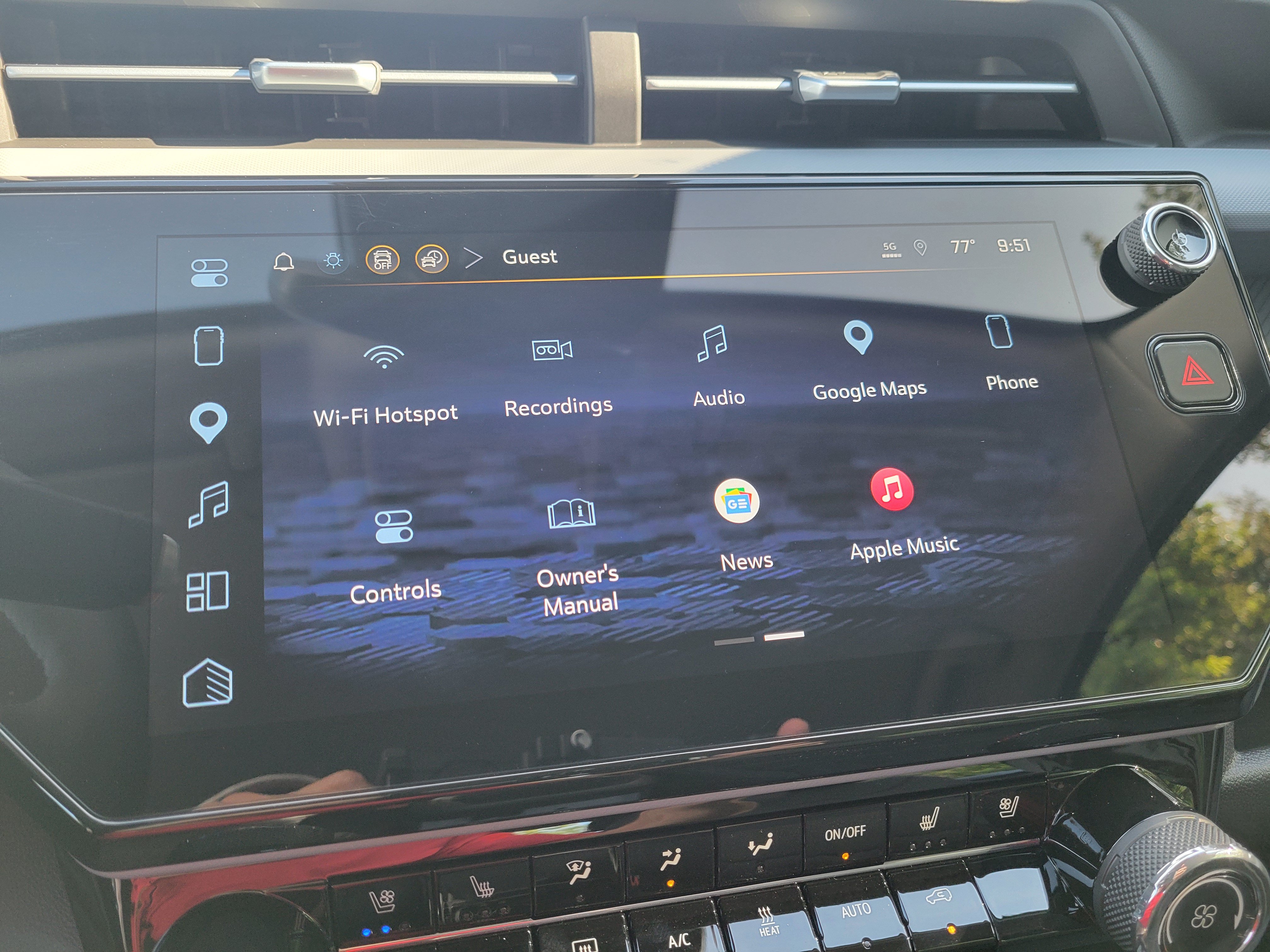 New 2027 Chevrolet Bolt LT w/ Super Cruise Package FWD image 20