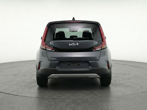 Used 2025 Kia Soul LX w/ LX Technology Package image 7