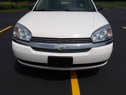 Used 2004 Chevrolet Malibu LS FWD image 24