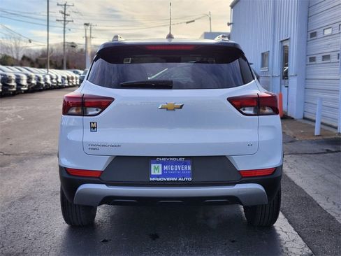 Used 2023 Chevrolet TrailBlazer LT image 4