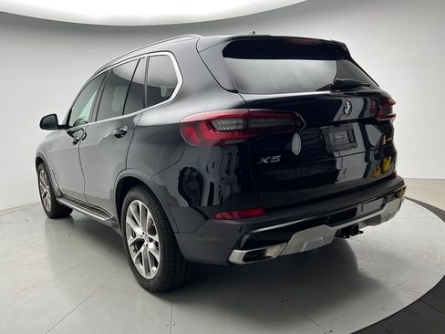Certified 2023 BMW X5 xDrive40i w/ Premium Package AWD/4WD image 4