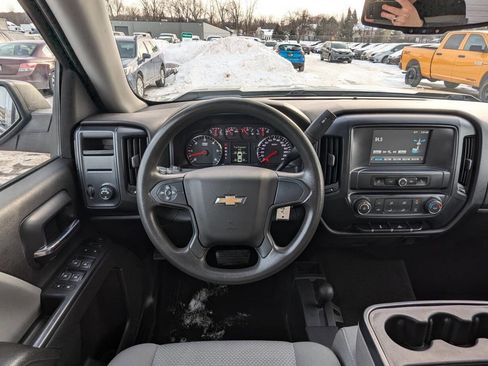 Used 2017 Chevrolet Silverado 1500 Custom w/ Custom Convenience Package image 16