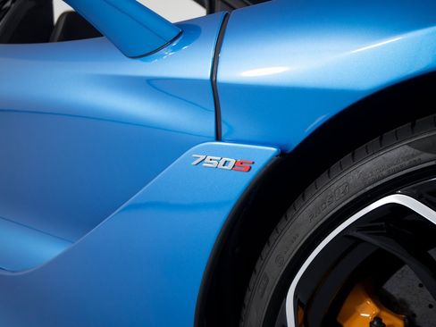 New 2026 McLaren 750S Spider image 40