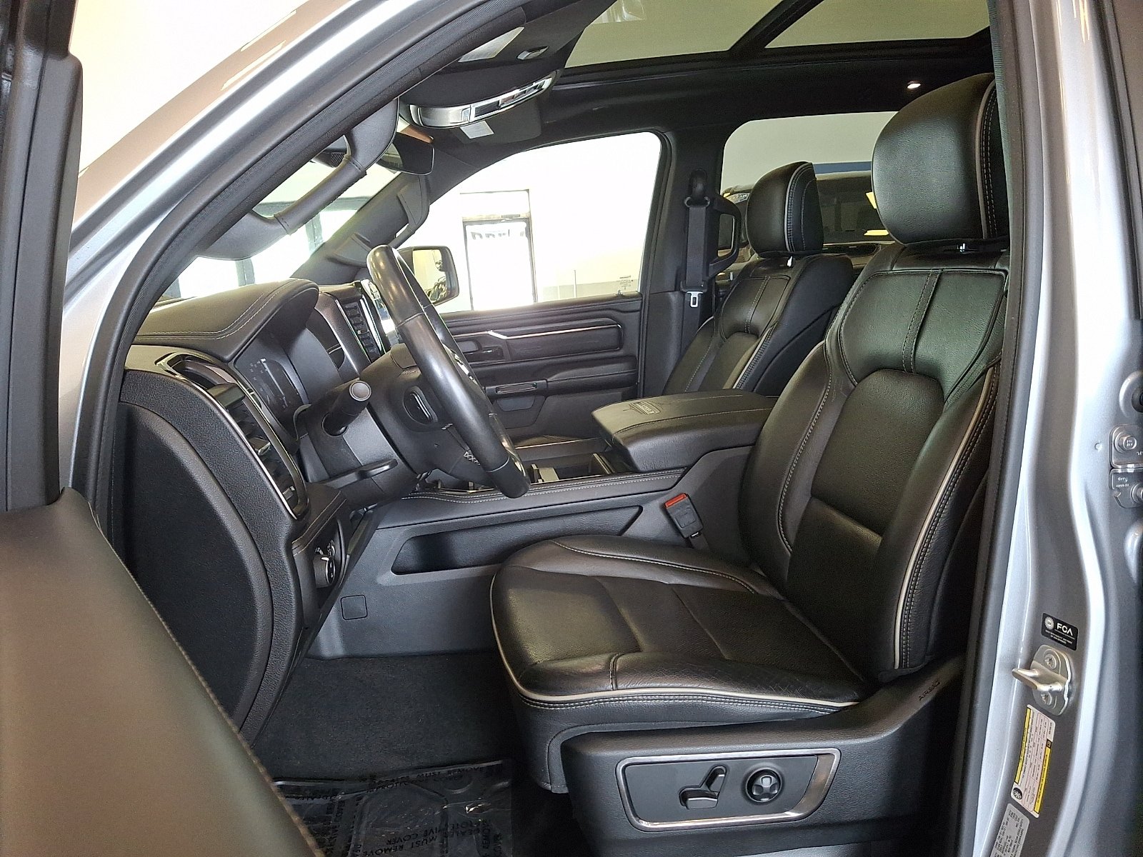 Used 2024 RAM 1500 Limited w/ Night Edition AWD/4WD image 12