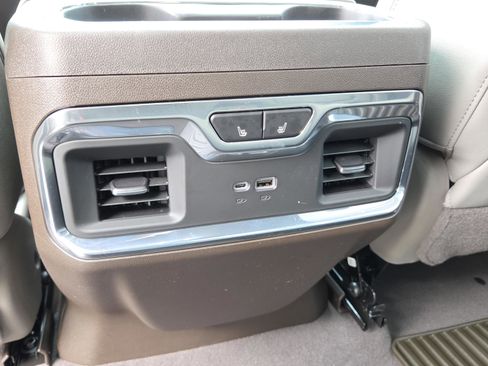 Used 2025 Chevrolet Silverado 1500 LTZ w/ Technology Package image 12