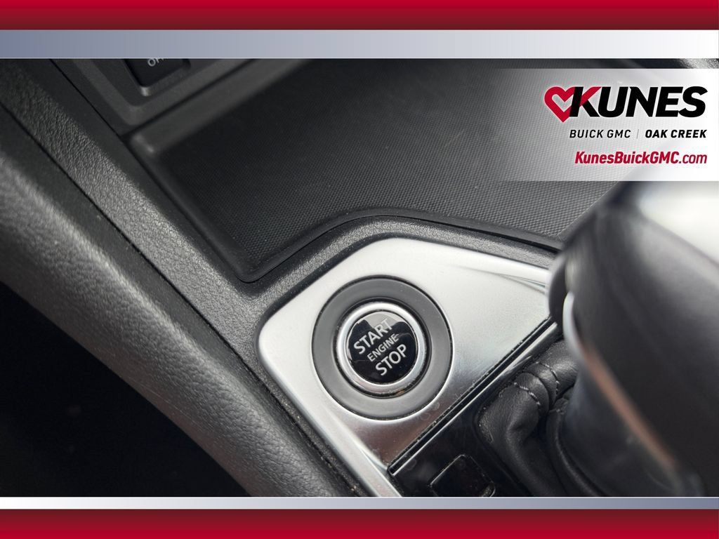 Used 2024 Nissan Sentra SV FWD image 31
