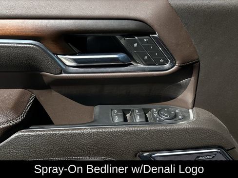 Used 2024 GMC Sierra 2500 Denali w/ Denali Reserve Package image 29