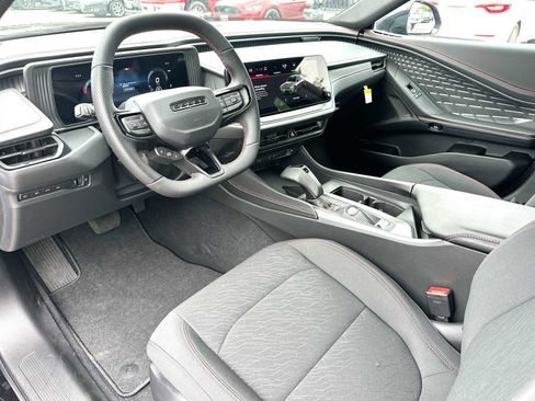 New 2026 Dodge Charger R/T AWD/4WD image 18