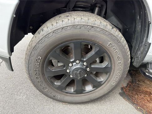 Used 2026 RAM 2500 Big Horn AWD/4WD image 7
