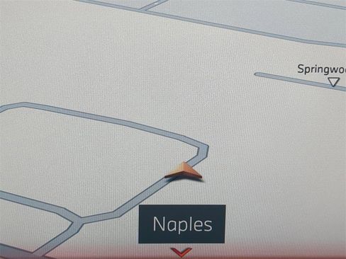 Certified 2025 BMW X5 sDrive40i w/ Climate Comfort Package image 23