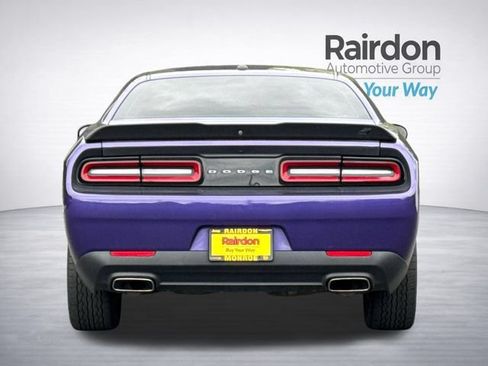 Used 2019 Dodge Challenger SXT w/ Blacktop Package AWD/4WD image 6