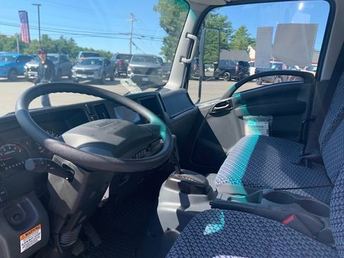 New 2024 Chevrolet Low Cab Forward Base image 5