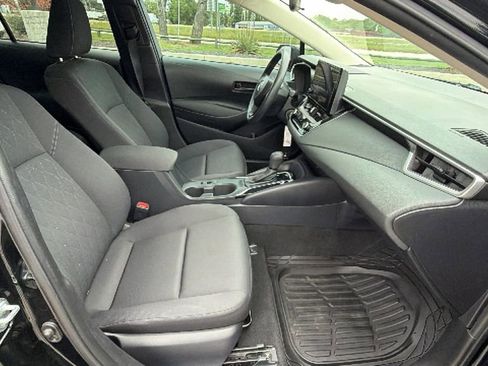 Certified 2024 Toyota Corolla LE FWD image 39