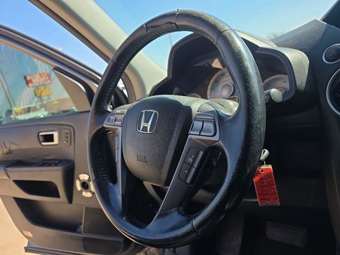 Used 2010 Honda Pilot Touring image 13