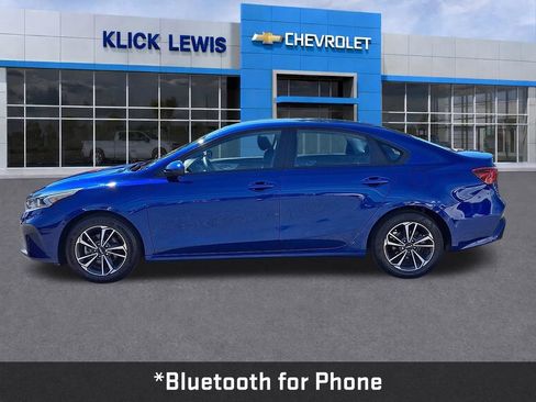 Used 2023 Kia Forte LXS FWD image 4
