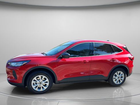 New 2026 Ford Escape Active image 2