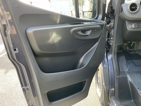 New 2025 Mercedes-Benz Sprinter 2500 image 20
