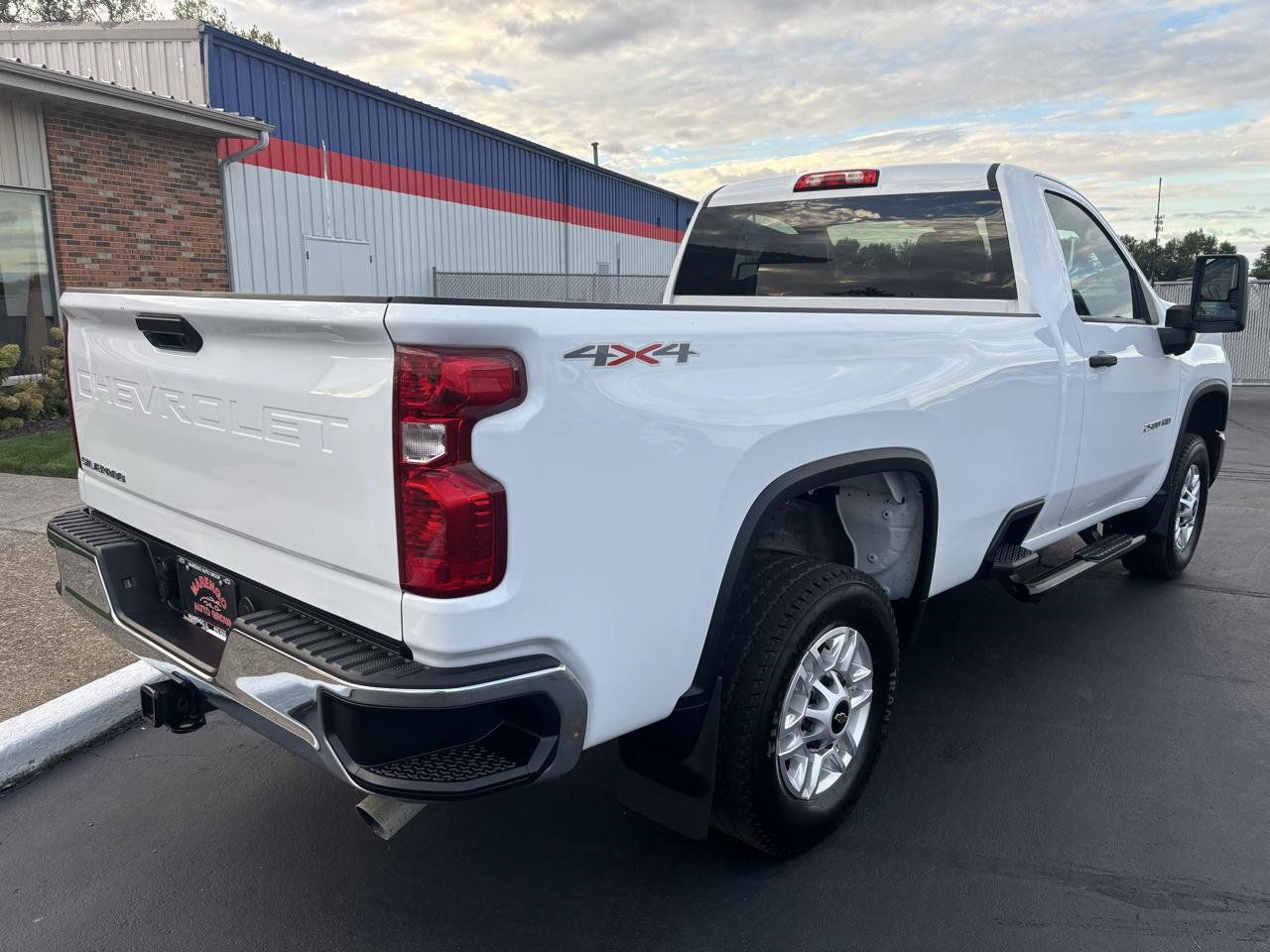 Used 2026 Chevrolet Silverado 2500 W/T w/ Snow Plow Prep/Camper Package AWD/4WD image 3