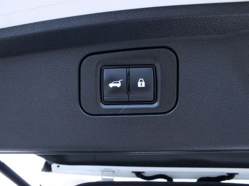Used 2025 Nissan Armada PRO-4X AWD/4WD image 22