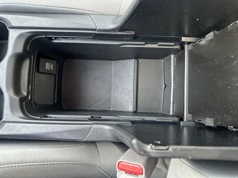 Certified 2021 Honda CR-V EX image 30