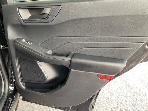 Used 2022 Ford Escape SE w/ Convenience Package FWD image 44