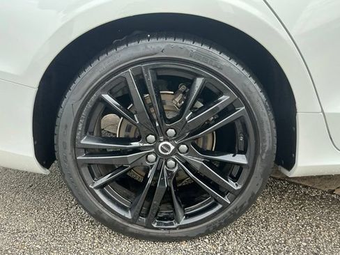 Certified 2024 Volvo S60 B5 Plus w/ Climate Package FWD image 9