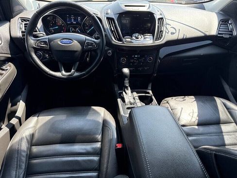 Used 2017 Ford Escape Titanium image 20