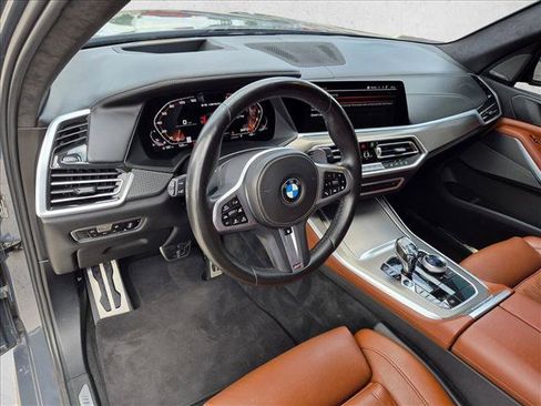 Used 2022 BMW X5 M50i AWD/4WD image 10
