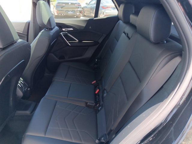 New 2025 BMW X2 xDrive28i w/ Convenience Package AWD/4WD image 11
