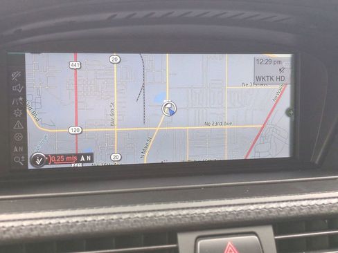 Used 2013 BMW M3 Convertible image 23