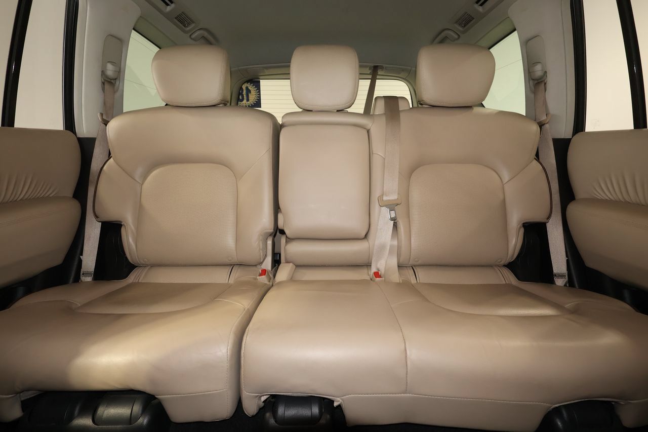 Used 2018 Nissan Armada SL w/ Moonroof Package AWD/4WD image 32
