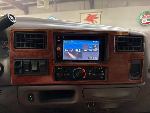 Used 2003 Ford F450 Lariat RWD image 21