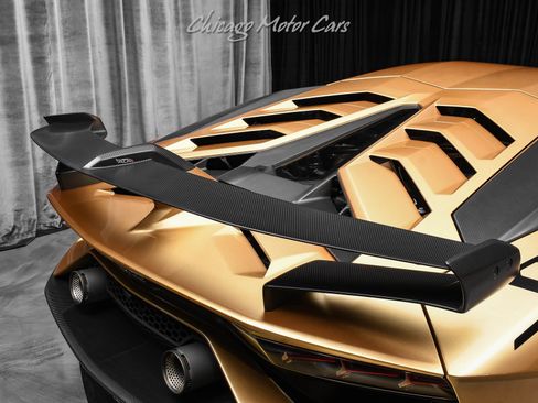 Used 2019 Lamborghini Aventador SVJ AWD/4WD image 46