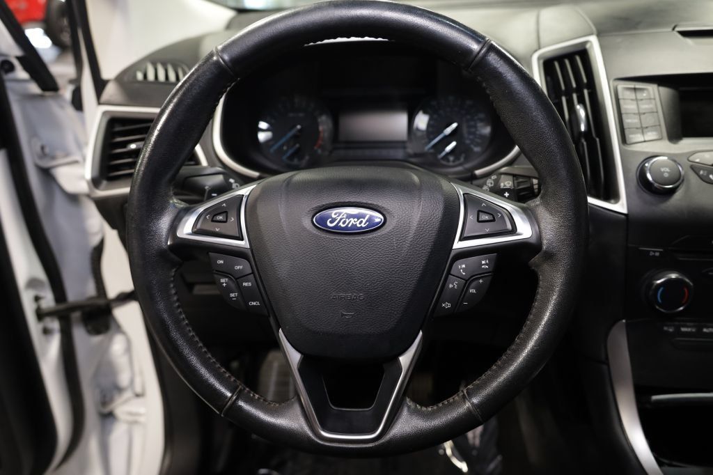 Used 2017 Ford Edge SEL FWD image 23