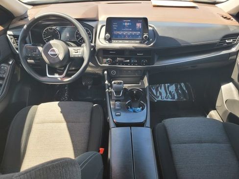 Certified 2023 Nissan Rogue SV FWD image 16