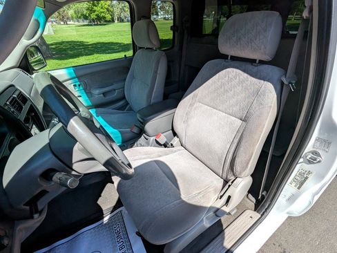 Used 2002 Toyota Tacoma 4x4 Xtracab V6 w/ SR5 Pkg w/ Chrome Pkg image 15