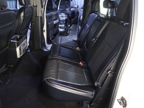 Used 2018 Ford F150 Lariat image 16