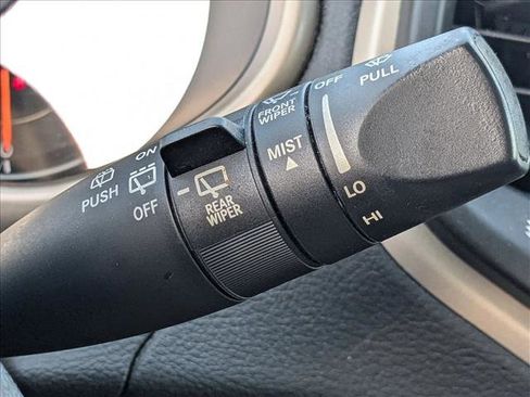 Used 2016 Jeep Cherokee Latitude image 16