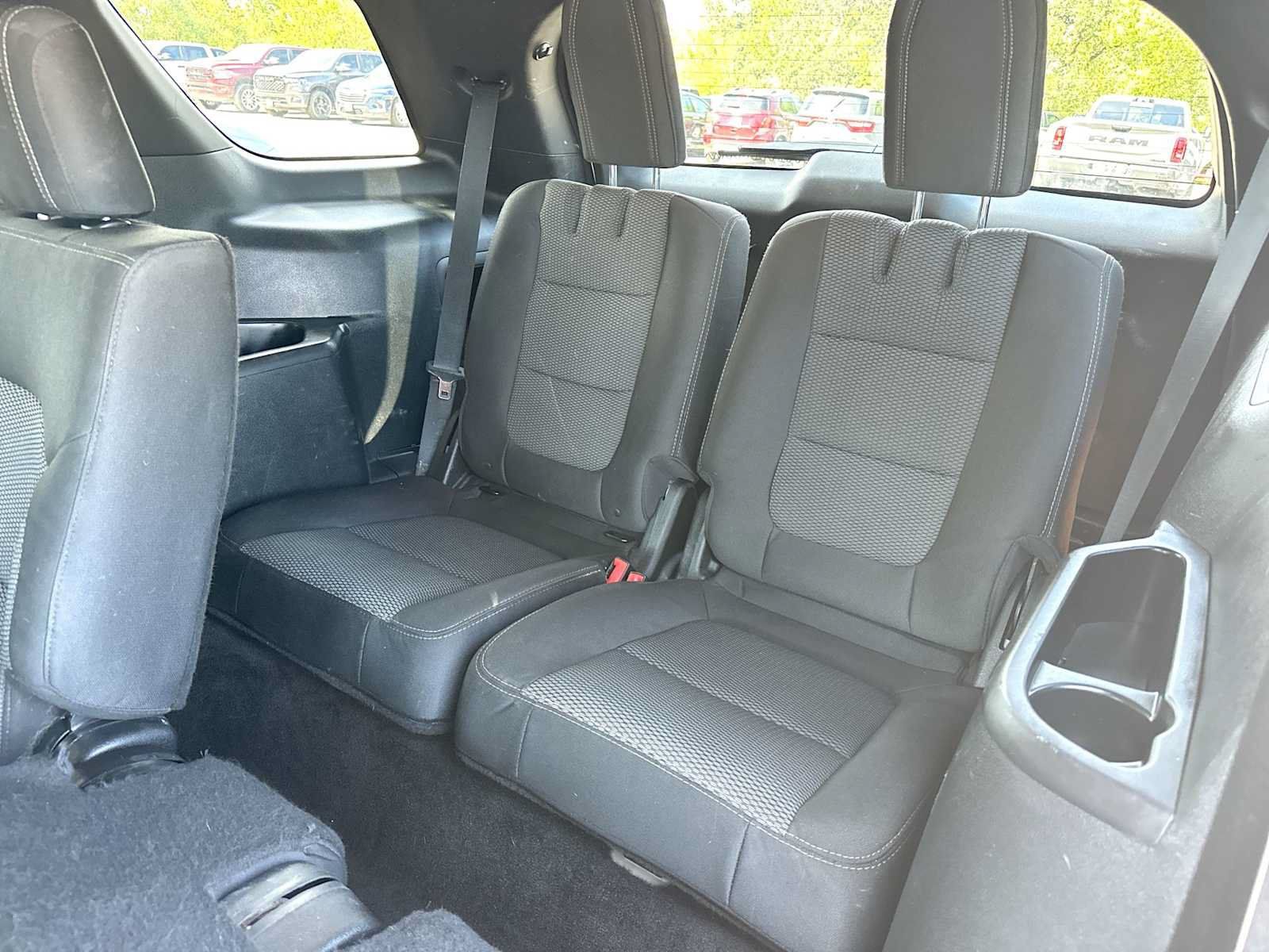 Used 2018 Ford Explorer XLT AWD/4WD image 24