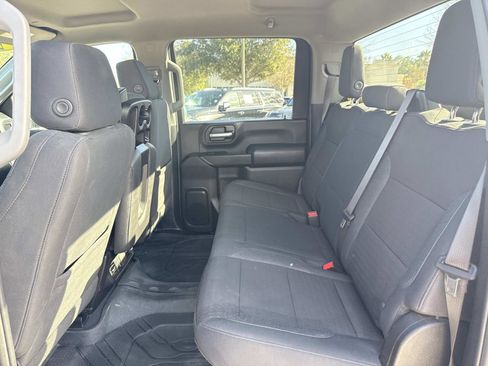 Used 2024 Chevrolet Silverado 2500 Custom w/ Custom Convenience Package image 14