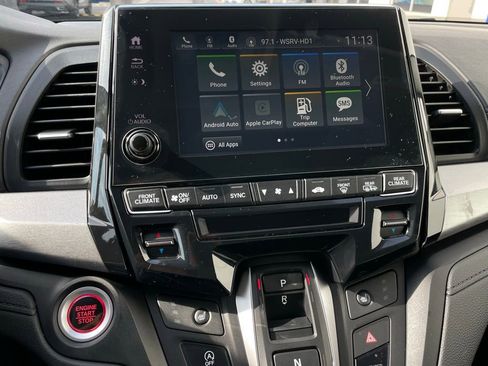 Certified 2024 Honda Odyssey EX-L image 18