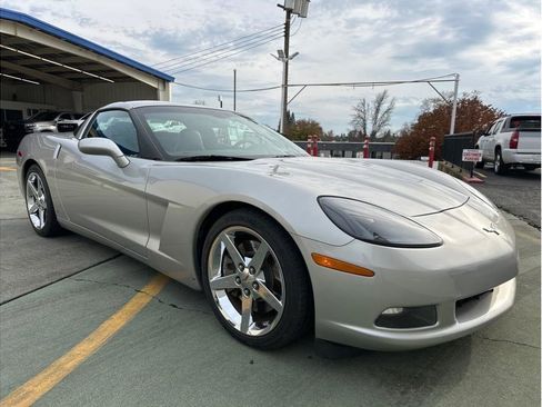 Used 2008 Chevrolet Corvette Coupe 2D w/ Preferred Equipment Group image 6