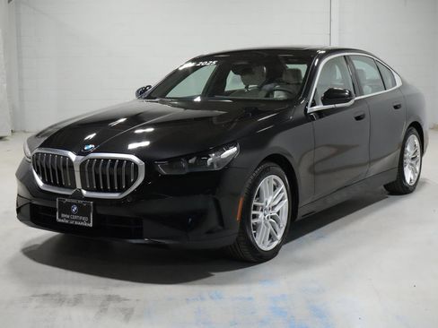 Certified 2025 BMW 530i xDrive 530i xDrive image 1