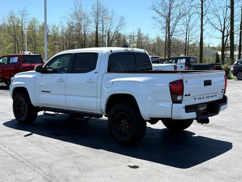 Used 2023 Toyota Tacoma SR5 image 28