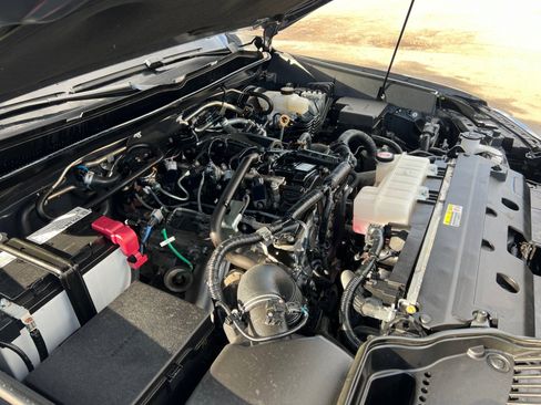 Used 2024 Toyota Tacoma Limited image 43