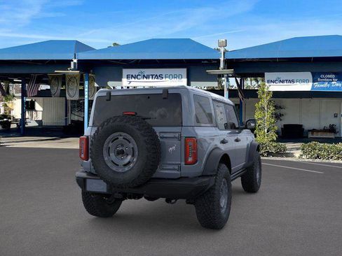 New 2025 Ford Bronco Badlands image 8