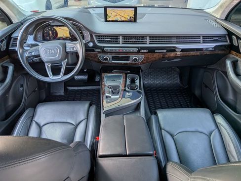 Used 2019 Audi Q7 3.0T Prestige image 16