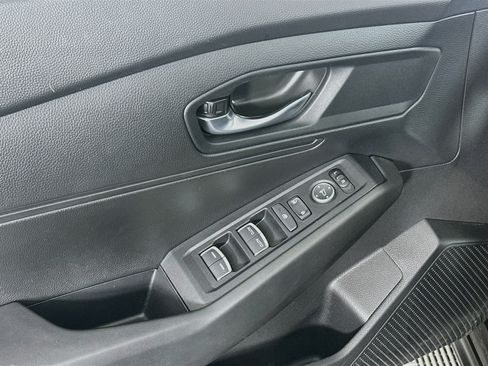 Used 2025 Honda Accord LX image 15